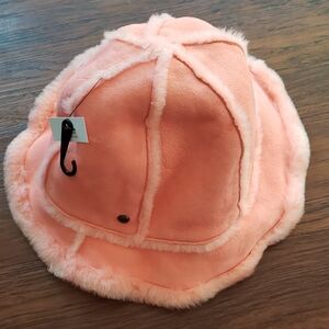 Ugg Cozy Coral Pink Suede Sherpa Bucket Hat